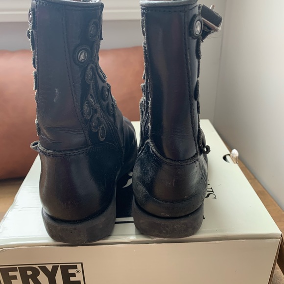 Frye boots size 11 - Picture 5 of 7